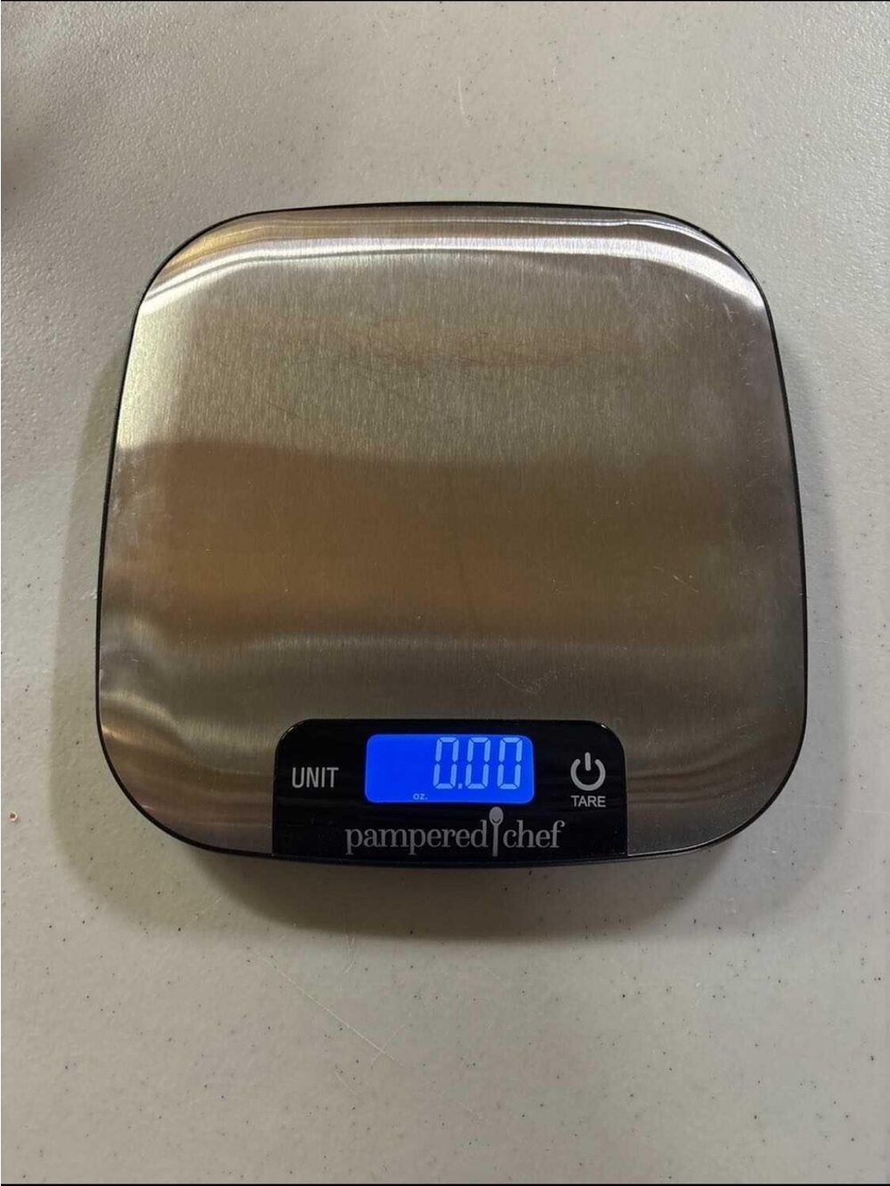 Pampered Chef Stainless Steel Digital Kitchen Scale with Blue Display